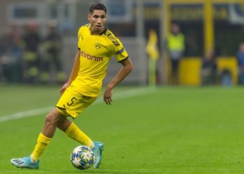 المغربي حكيمي أسرع لاعب في تاريخ الدوري الألماني الدوري الألماني