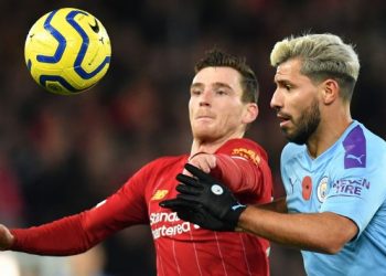 وزير: الدوري الإنجليزي سيكون خلف أبواب مغلقة