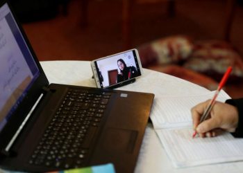 توقيف البث عبر القنوات التلفزية في إطار “التعليم عن بعد” ابتداء من هذا التاريخ