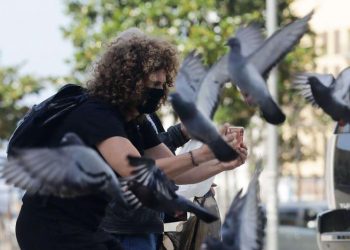 بسبب كورونا.. مخرجة لبنانية تخشى الآتي لأنّ “لا شيء تغيّر”