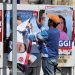 الانتخابات البلدية الفرنسية تشهد إقبالا هزيلا وسط تقدم الخضر