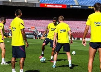 11 مباراة حاسمة.. برشلونة يستعد للدفاع عن الصدارة