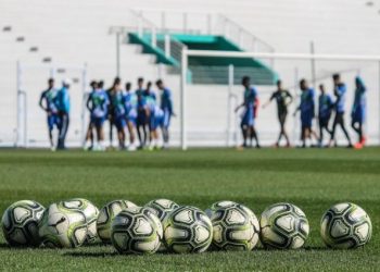 رسميا … استئناف  البطولة الوطنية الاحترافية لكرة القدم  في هذا التارخ