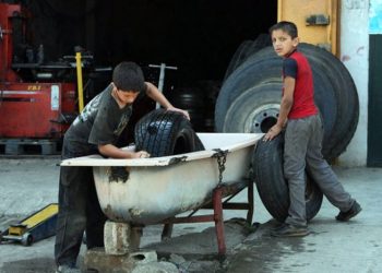 تشغيل الأطفال