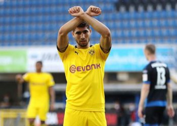 الاتحاد الألماني لن يعاقب حكيمي بعد تضامنه مع جورج فلويد