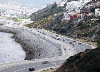هدم المنازل الآيلة للسقوط وتأهيل التل المطل على كورنيش مرقالة بطنجة