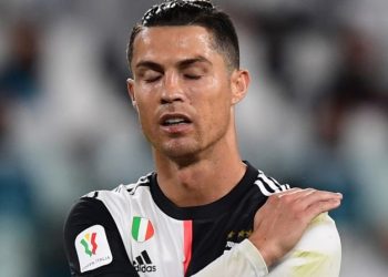 رونالدو يهدر ركلة جزاء ويوفنتوس يبلغ نهائي الكأس بالتعادل مع ميلان