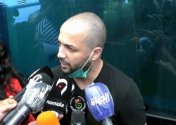 القضاء الجزائري يرفض طلب الإفراج عن مدير عام نادي وفاق سطيف