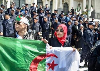 إحاطة الهيئات التنفيذية للاتحاد الأوروبي بتراخي الجزائر في مسألة الهجرة وتزايد قمع المعارضين