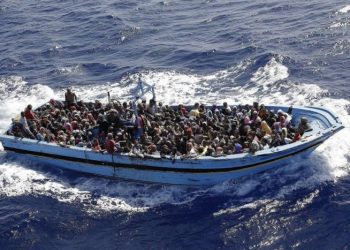 استنفار بجزر الكناري بعد تسجيل إصابات بكورونا في صفوف عدد من المهاجرين