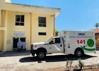 توقيف حافلة قادمة من مدينة طنجة نحو بني ملال وتحويل ركابها إلى الحجر الصحي بالمستشفى الجهوي