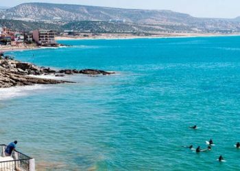 87 في المئة من مياه الاستحمام بالشواطئ المغربية مطابقة لمعايير الجودة
