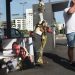 وفاة سائق حافلة فرنسي تعرض للضرب بعد طلبه من ركاب وضع كمامات