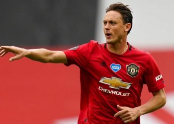 ماتيتش يجدد تعاقده مع مانشستر يونايتد حتى 2023