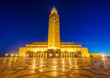 بعد الإعلان عن فتح أبوابها.. انطلاق حملات لتعقيم المساجد