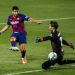 الليغا: برشلونة يقلص الفارق مؤقتا عن ريال ويُرسِلُ إسبانيول الى الدرجة 2