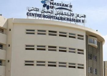 نجاح عملية استئصال الرئة الرغامي باستعمال تقنية الدورة الدموية الخارجية لأول مرة بالمغرب بفاس