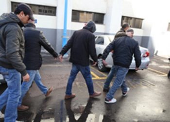  توقيف ثلاثة أشخاص بشبهة تنظيم الهجرة السرية  والاتجار بالبشر