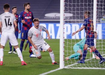 بايرن ميونيخ يذل برشلونة بثمانية تاريخية ويتأهل لنصف نهائي دوري الأبطال
