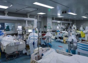 تفشي الوباء يمكن أن “ينعطف في أي وقت” في اتجاه منحى متسارع