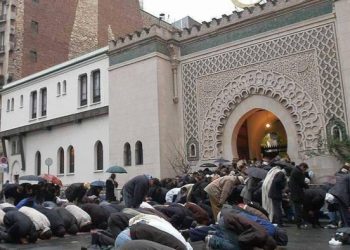 الأعمال الإجرامية التي تستهدف المساجد في فرنسا.. المجلس ف.د.إ يدعو إلى “اليقظة القصوى”
