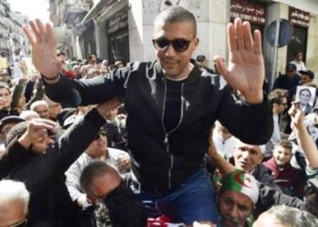 الحكم استئنافيا بالحبس عامين على الصحفي الجزائري خالد درارني