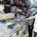 إقبال ضعيف على اقتناء اللوازم المدرسية مقارنة بالسنة الماضية