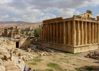 انخفاض إيرادات السياحة في العالم العربي بنسبة 69.1 في المائة