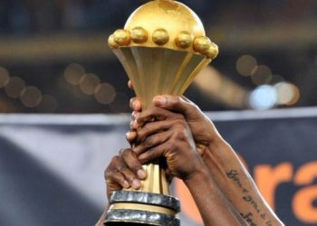 “الكاف” يُعلق على واقعة اختفاء الكؤوس الإفريقية من مقر الاتحاد المصري