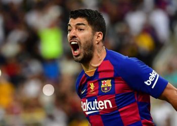سواريز يفسخ عقده مع برشلونة ويوافق على شروط أتلتيكو