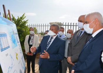 فاس ..وزير الصحة يقوم بزيارة ميدانية لمركزين صحيين ويعطي انطلاقة خدمات الكشف السريع كوفيد19 بالوحدة الطبية المتنقلة