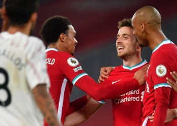 ليفربول يواصل انطلاقته القوية في الدوري الإنجليزي ويسقط أرسنال