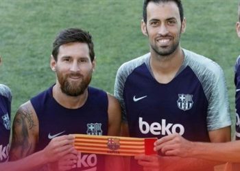 ميسي يستمر قائداً لبرشلونة
