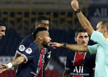 نيمار الغاضب من العنصرية يشعل وسائل التواصل