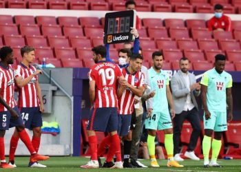 الليغا: برشلونة يكشر عن أنيابه مبكرا بسحق فياريال برباعية نظيفة