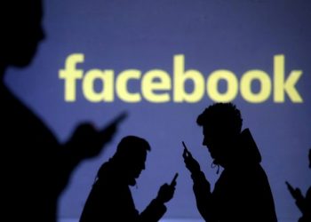 “فيسبوك” تمنع فرنسيا مصابا بمرض من أن ينقل ساعاته الأخيرة