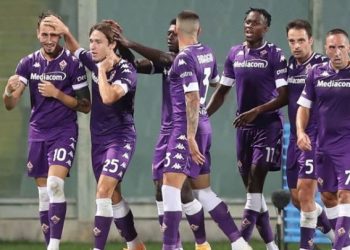 الفوز الأول في الموسم الإيطالي الجديد لفيورنتينا