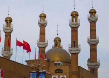 السلطات الصينية تُدمر آلاف المساجد في شينجيانغ
