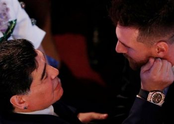 مارادونا: ميسي لم يحصل على المعاملة التي يستحقها في برشلونة
