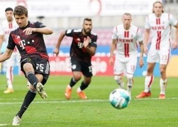 بايرن ودورتموند يواصلان انتصاراتهما وصراع الصدارة في “البوندسليغا”