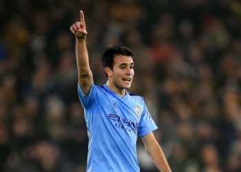 برشلونة تحت الأضواء في اليوم الأخير للميركاتو