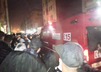 فتاة عشرينية ترمى نفسها من الطابق الثالت لعمارة سكنية بالصخيرات
