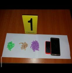 أصيلة.. توقيف شخص في العشرينات وبحوزته 200 قرص اكستازي