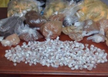 طنجة.. الأمن يوقف أربعة أشخاص ويحجز كمية مهمة من المخدرات