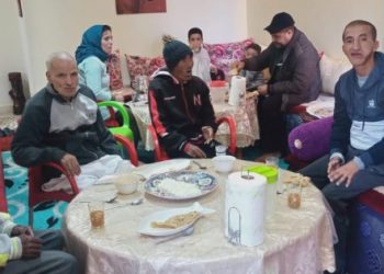 افطار جماعي بمناسبة ذكرى المولد النبوي الشريف لفائدة نزلاء المركز الإقليمي للأشخاص بدون مأوى بازيلال