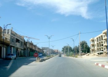 البيضاء: عصابة مدججة بالسيوف تعتدي على عشريني في الهراويين