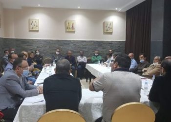 مسؤول بالأحرار رفقة 100 مناضل يلتحقون بحزب الاستقلال