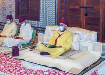 أمير المؤمنين يحيي ليلة المولد النبوي الشريف