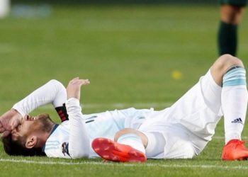 برشلونة يفكر بإراحة ميسي وسط ضغط المباريات