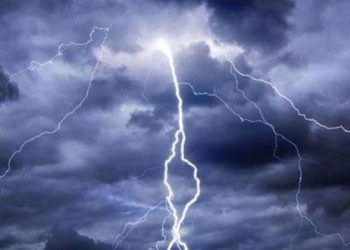 نشرة إنذارية.. أمطار رعدية مرتقبة ببعض الأقاليم الصحراوية